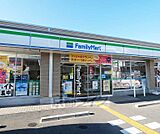 サークルK吉祥院東前田町店まで205m 駐車場も完備しておりつかいやすいですよ