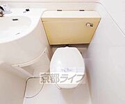 清潔感のあるトイレです。
