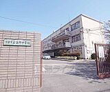 高野中学校まで672m 小中一貫で「生きる力」を育む「高野教育」を推進します。
