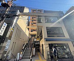 京都府京都市中京区梅忠町（賃貸マンション1LDK・11階・53.91㎡） その1