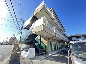 コーポYK 201 ｜ 和歌山県和歌山市平井（賃貸マンション1R・2階・20.18㎡） その1