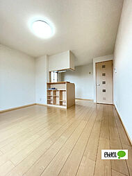 シャルム西ノ庄　V 206 2階2LDKのリビング/ダイニング