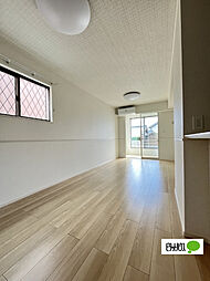 パラディ 105 1階1LDKのリビング/ダイニング