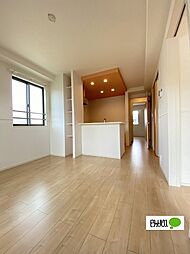 クレシア 203 2階2LDKのリビング/ダイニング