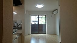 ラ・ロマネ 103 1階1LDKのリビング/ダイニング