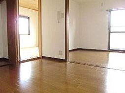 ヴィレッジヤマモト 101 1階3DKのリビング/ダイニング