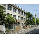 中学校「和歌山市立河西中学校まで769m」