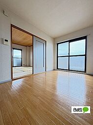 グリーンフル小雑賀 2LDKの写真