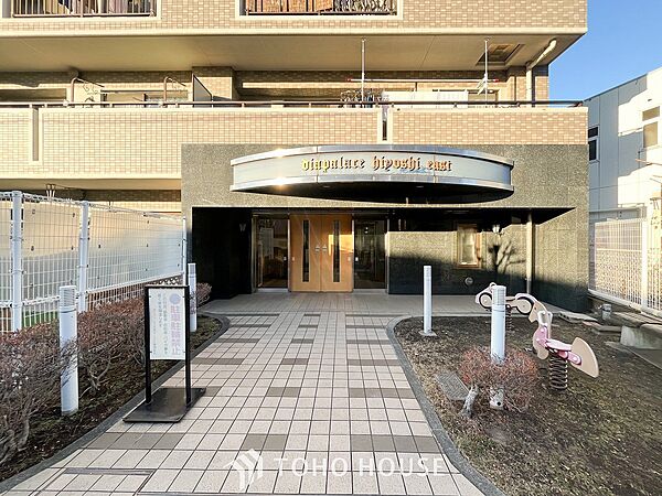 玄関を拡大表示