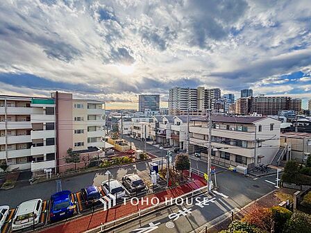 空に手が届きそうなほど視界が開けて開放感がありますね。