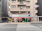 24時間営業ですので、急な買い物に便利です。