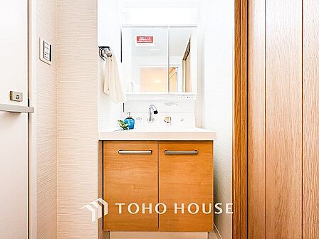 洗面台・洗面所ご家族の1日が始まり、1日の終わりを締めくくる洗面空間。