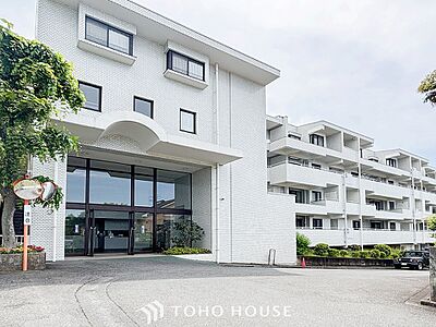 外観：流行に左右されず、将来にわたって価値が継続する「上質」な佇まい。