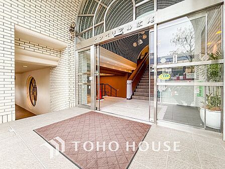時間のゆとりと空間、爽やかな陽光がもたらす光と風を贅沢なまでに感じる暮らしが始まります。