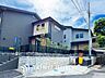 外観：住む人を映し出す洗練された佇まいは、いつまでも輝き続けながらいつしか街の風景に溶け込んでいきます。