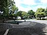 周辺：スポーツ施設と遊具と自然とが融合した公園で心も体もリフレッシュ！