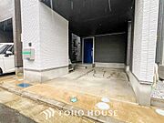 敷地内に駐車スペースがあると、日々の暮らしのをスムーズに運ぶ事が出来ます。