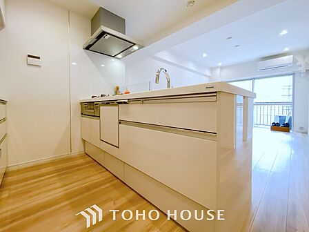 家族の健康を支えるキッチン。毎日使う場所だから気持よく使えて、居心地の良い空間に。