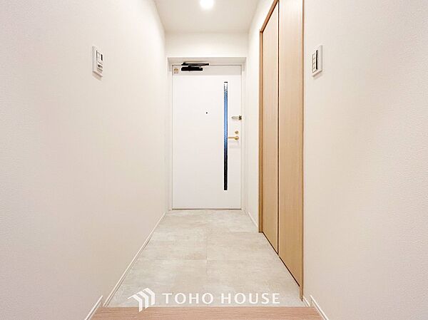 玄関を拡大表示