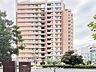 外観：忙しく過ぎゆく日常を置き去るほど、ゆったりした時間が流れる住環境。