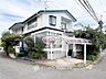 外観：住む人を映し出す洗練された佇まいは、いつまでも輝き続けながらいつしか街の風景に溶け込んでいきます。