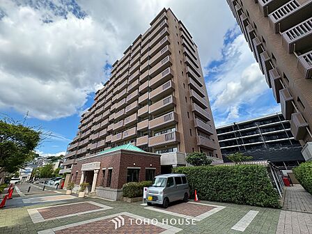 時間のゆとりと空間、爽やかな陽光がもたらす光と風を贅沢なまでに感じる暮らしが始まります。
