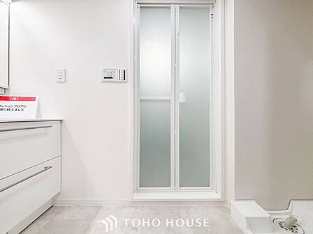 ご家族の1日が始まり、1日の終わりを締めくくる洗面空間。