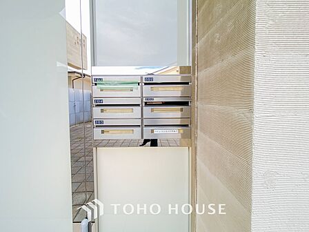取り出しやすい郵便受け。