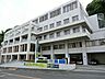 周辺：診療科目は人工透析・一般内科・呼吸器科・循環器科・皮フ科です。迅速な診断を行なうため様々な機器も取り揃えています。