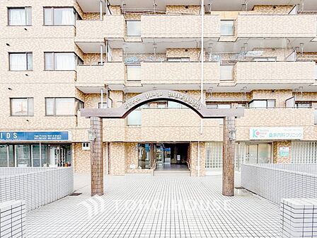 表現された空間は豊かな光と風を纏い、暮らしの時間を豊かにしてくれます。
