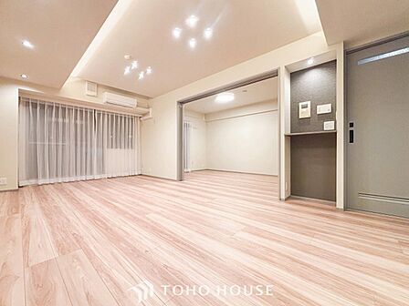 ご家族やお客様との時間など、多くの時を刻む空間。何気なく過ぎる時でさえも上質なひと時に。