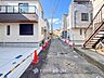 外観：前面道路含む現地写真『快適』は「家」と「街」と「環境」が調和した時に訪れるだと改めて感じさせてくれます。