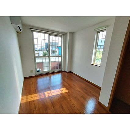 エディビレッヂA_内装_0