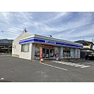 コンビニ「ローソン長野三本柳店まで970ｍ」