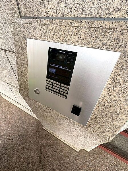 エントランスを拡大表示