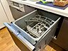 キッチン：食後の家族の時間を増やす食器洗い乾燥機を標準装備！家事時間だけでなく、節水効果で手洗いよりも省エネ♪家計にも優しいアイテムです。