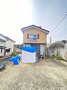 平坦な道路はウォーキングやジョギングも楽しめそうです