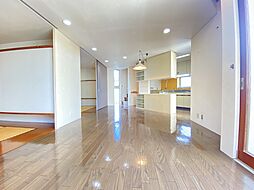 居間