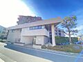 澄み渡る青空、...