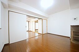 居間