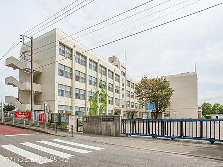 大和市立大和東小学校 529m