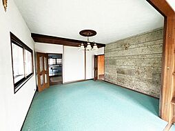 居間