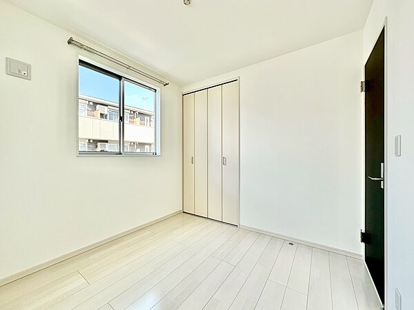 寝室を拡大表示