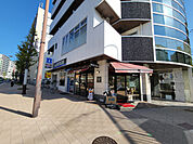 イスズベーカリー本店