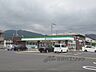 周辺：ファミリーマート　貴生川駅前店まで200メートル