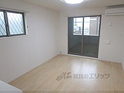 ビアンコシェル　こうか　II 102 1階1LDKのリビング/ダイニング