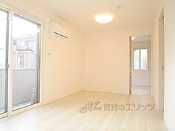 JR東海道・山陽本線 草津駅 徒歩22分の賃貸アパート 3階1LDKのリビング/ダイニング