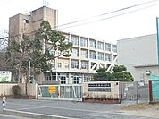 比叡平小学校まで750メートル