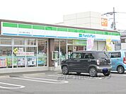 ファミリーマート　近江八幡中小森町店まで1600メートル