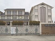 仰木の里東小学校まで450メートル